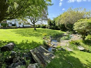 Photo 22- click for photo gallery